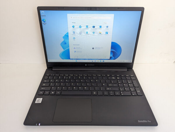 Dynabook L50  laptop   Reconditioned Intel Core i5 10th Gen  Processor  8gb  15.6" screen   Laptop  with 3 month  Warranty