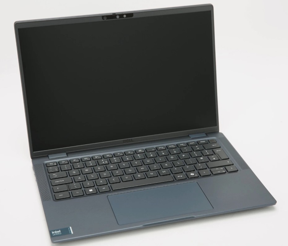 Dell Latitude 7450 – Intel Core Ultra 5 135U , 32GB RAM, 500GB SSD, 14.4" FHD+ Touchscreen. Premium business laptop ( Used as NEW ) 1 year warranty